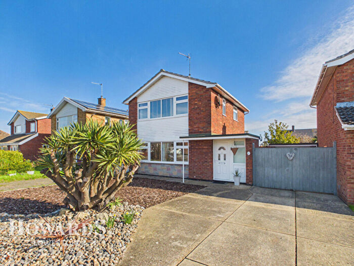 3 Bedroom Detached House For Sale In Westland Road, Lowestoft, NR33