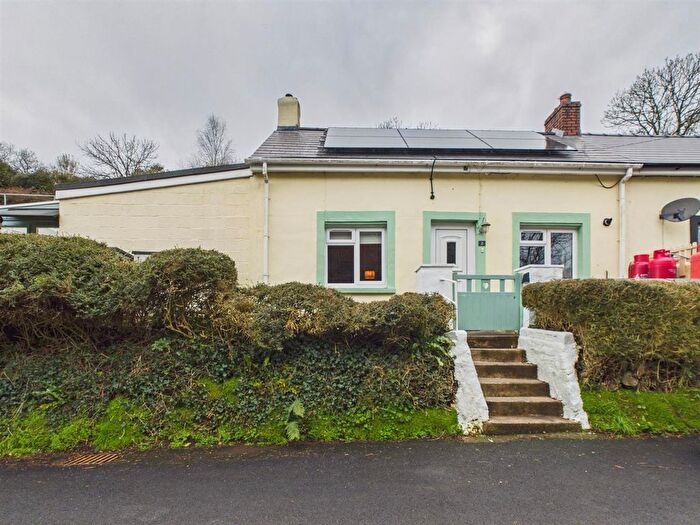 3 Bedroom Cottage For Sale In Lower Thornton, Milford Haven, SA73