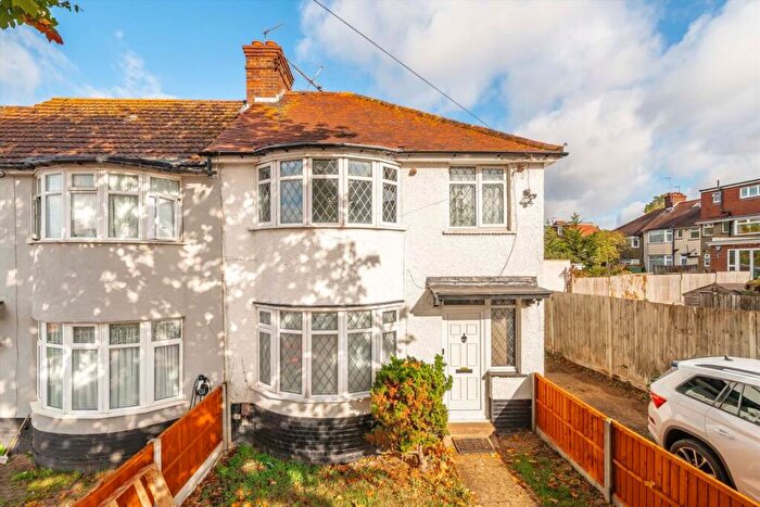 3 Bedroom End Of Terrace House To Rent In Abercorn Crescent, South Harrow, HA2
