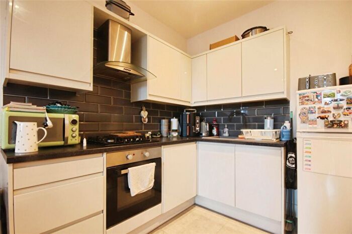 1 Bedroom Apartment To Rent In Opladen Way, Bracknell, Berkshire, RG12