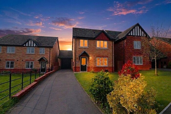 4 Bedroom Detached House For Sale In Kensington Crescent, Cuddington, CW8