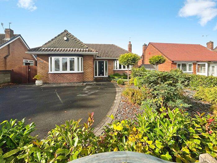 2 Bedroom Bungalow For Sale In Park Road, Ilkeston, Derbyshire, DE7