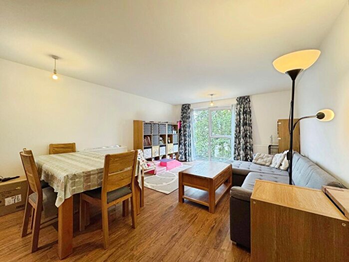 3 Bedroom Flat For Sale In Zodiac Close, Gemini Court, HA8