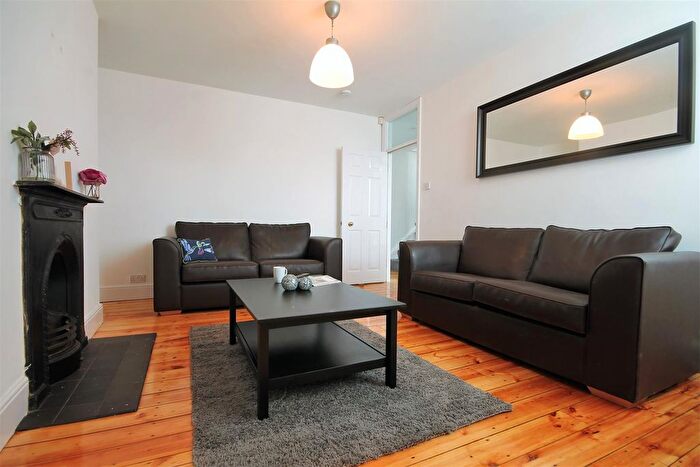 6 Bedroom Maisonette To Rent In Bayswater Road, Jesmond, NE2
