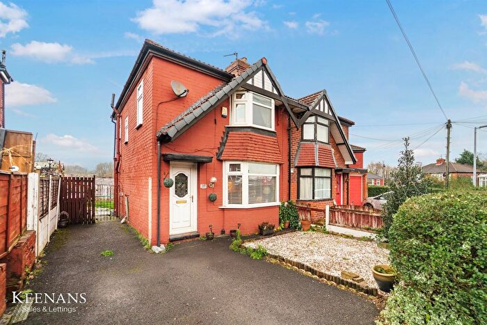 3 Bedroom Semi-Detached House For Sale In Tellson Crescent, Salford, M6