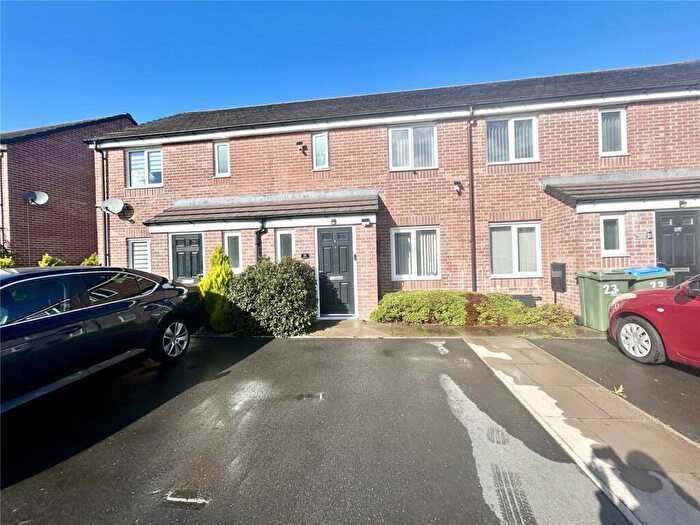 3 Bedroom Terraced House For Sale In Flockton Gardens, Coventry, CV6