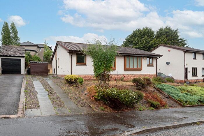 2 Bedroom Bungalow To Rent In Inchcolm Drive, Broughty Ferry, Dundee, DD5