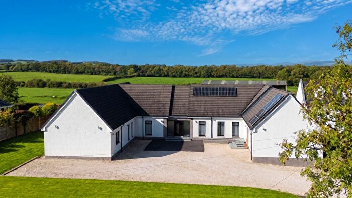4 Bedroom Detached Bungalow For Sale In Symington, KA1