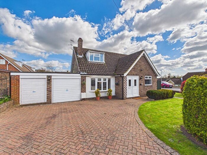 3 Bedroom Detached House For Sale In Yeoman Gardens, Willesborough, Ashford, TN24