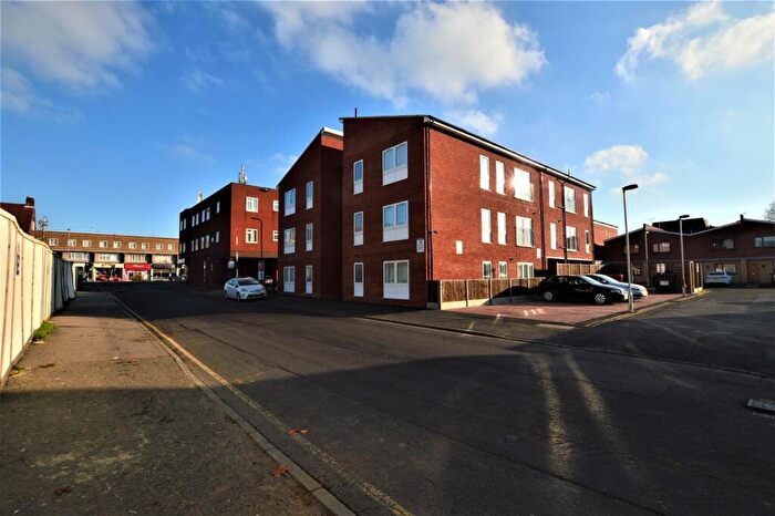 1 Bedroom Flat To Rent In Chancellor House, Farnburn Avenue, Slough, Berkshire, SL1