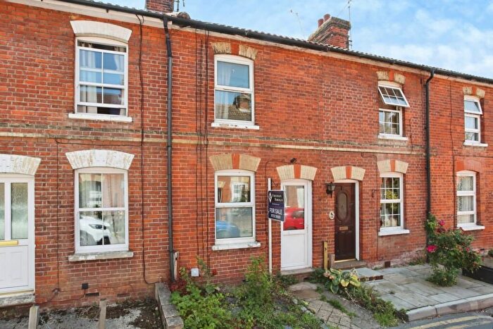 2 Bedroom Property To Rent In Lodge Road, Tonbridge, TN9