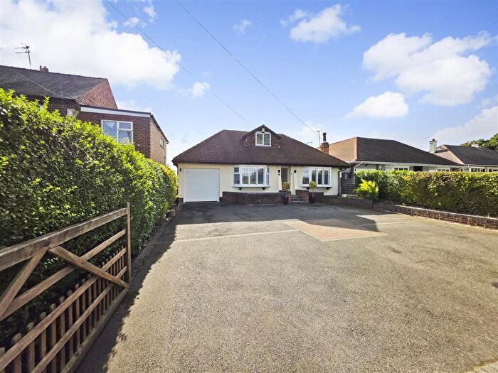 3 Bedroom Detached House For Sale In Catfoot Lane, Lambley, Nottingham, NG4