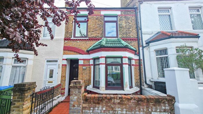 2 Bedroom Terraced House For Sale In Liffler Road, Plumstead, London, SE18