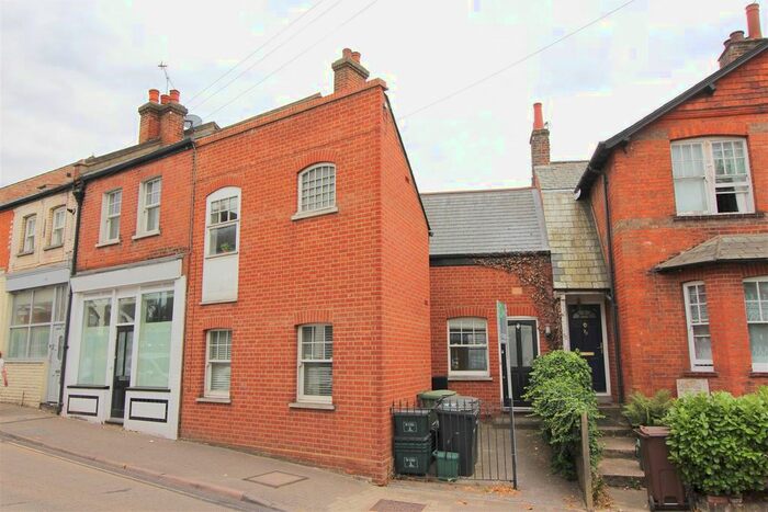 1 Bedroom Flat To Rent In Catherine Street, St Albans, Hertfordshire, AL3