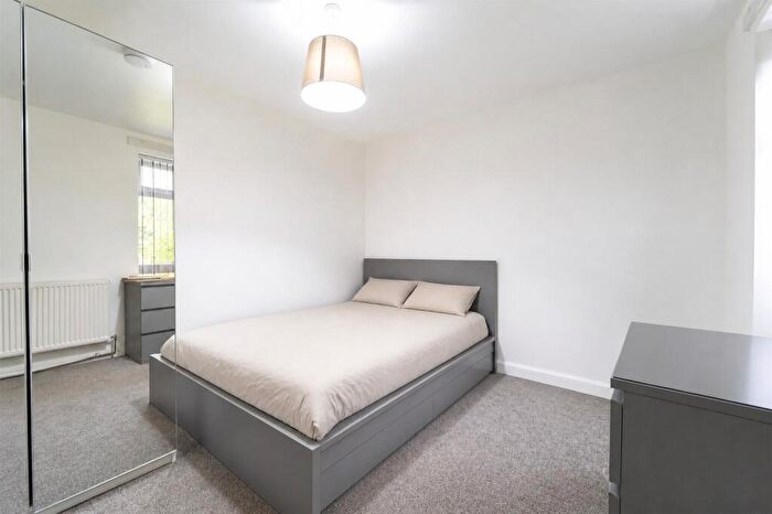 5 Bedroom House To Rent In Rebecca Drive, Birmingham, B29