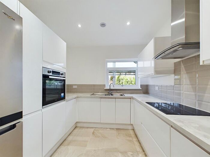 5 Bedroom House To Rent In Rawden Place, Riverside, Cardiff, CF11