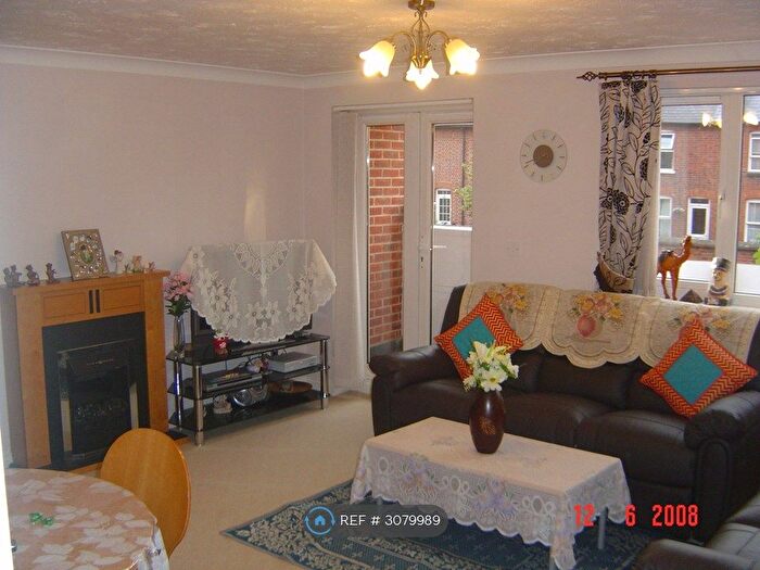 2 Bedroom Flat To Rent In Reading, Reading, RG1