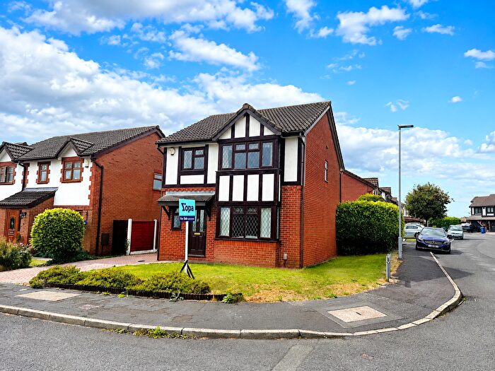 3 Bedroom Detached House For Sale In Rosehill View, Ashton In Makerfield, WN4