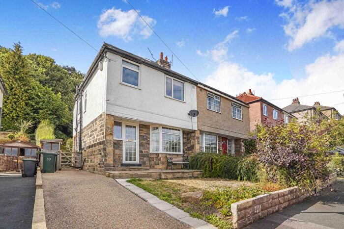 3 Bedroom Semi-Detached House For Sale In St Aidans Road, Baildon, Bradford, BD17
