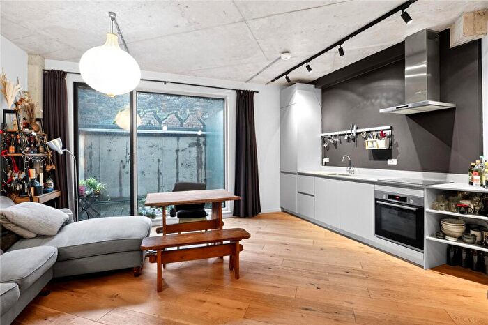Studio To Rent In Wallis Road, London, E9