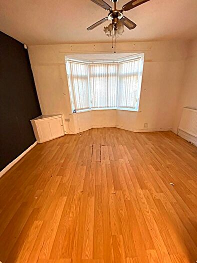 3 Bedroom Semi-Detached House For Sale In Stockmoor Road, Liverpool, L11