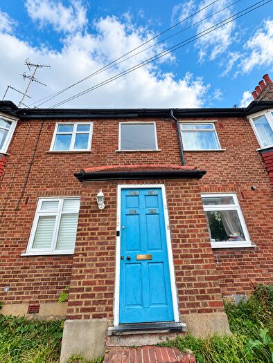 2 Bedroom Flat To Rent In Sydney Road, London, N10