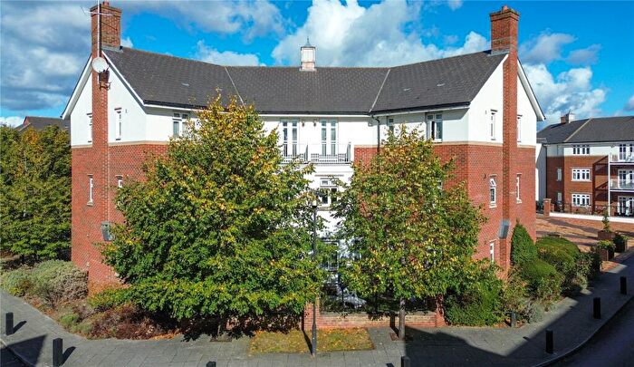 2 Bedroom Apartment For Sale In Gabriels Square, Lower Earley, Reading, Berkshire, RG6
