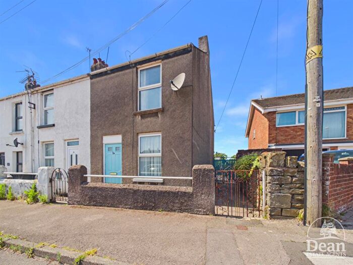 2 Bedroom End Of Terrace House To Rent In Upper Bilson Road, Cinderford, GL14