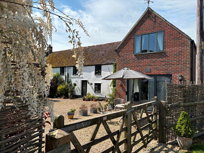 2 Bedroom Barn Conversion To Rent In North Farm, Spetisbury, Blandford Forum, DT11
