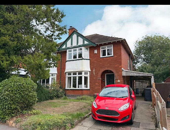 3 Bedroom Semi-Detached House For Sale In Park Drive, Littleover, Derby, DE23