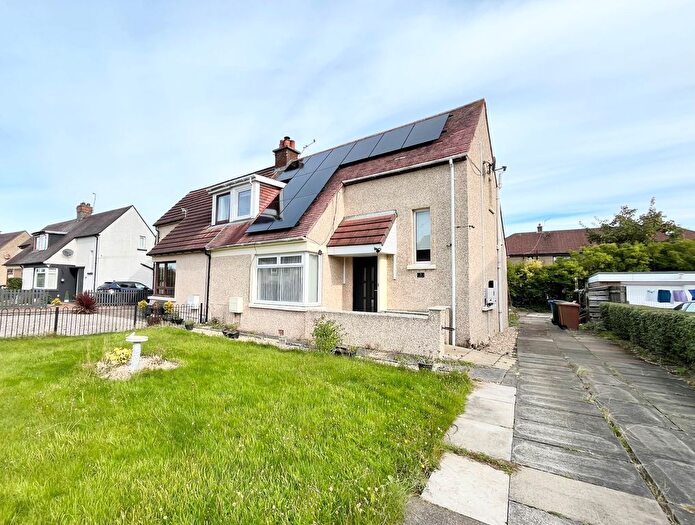 3 Bedroom Semi-Detached House For Sale In Sharp Terrace, Grangemouth, FK3