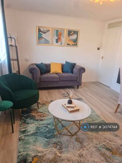 2 Bedroom Flat To Rent In Barnard Road, Chelmsford, CM2
