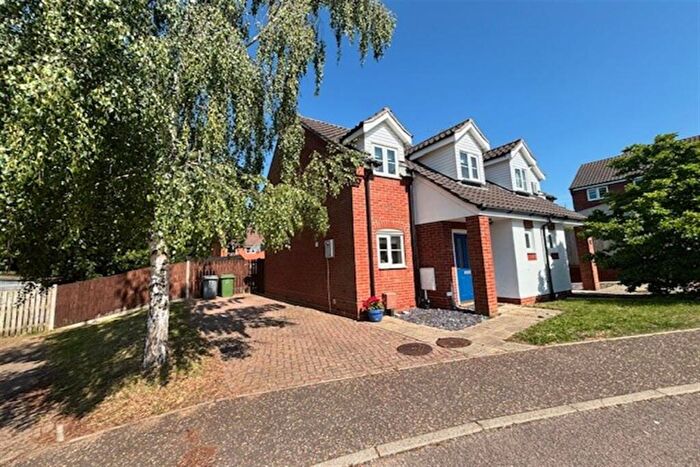 2 Bedroom House For Sale In Station Drive, Reedham, Norwich, NR13