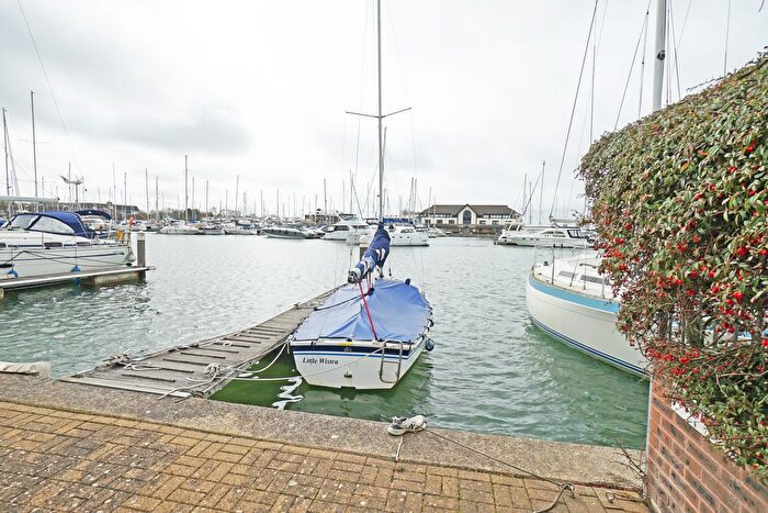 Barn Conversion To Rent In Carne Place, Port Solent, Portsmouth, PO6