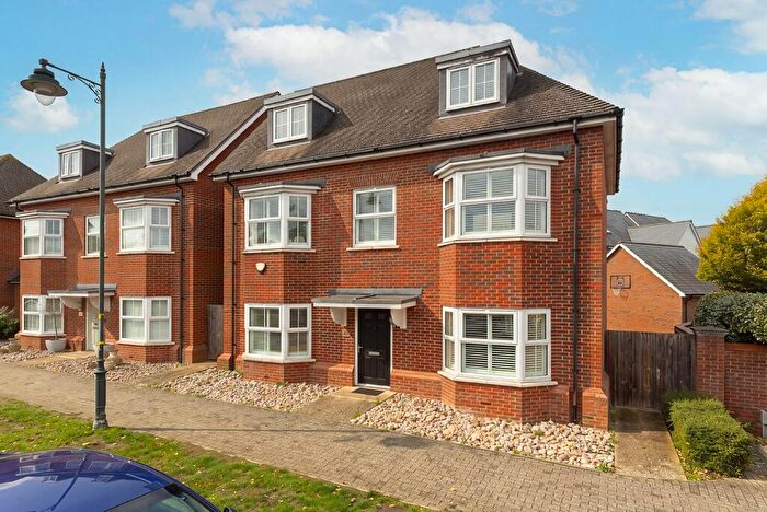 5 Bedroom Detached House For Sale In Discovery Drive, Kings Hill, West Malling, ME19