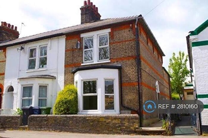 5 Bedroom End Of Terrace House To Rent In Devonshire Road, Cambridge, CB1
