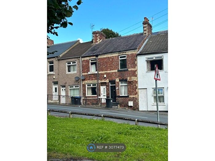2 Bedroom Terraced House To Rent In High Street, Ferryhill, DL17