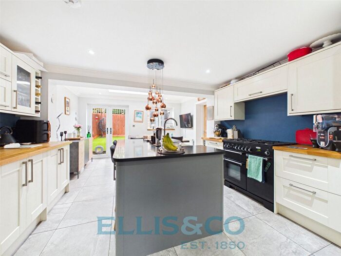 3 Bedroom Semi-Detached House For Sale In Town Acres, Tonbridge, Kent, TN10