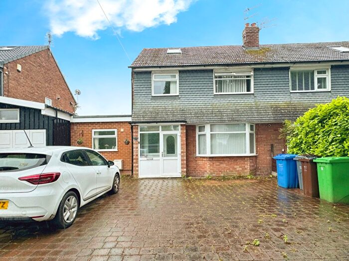 4 Bedroom Semi-Detached House To Rent In Broad Oak Lane, Didsbury, Manchester, M20