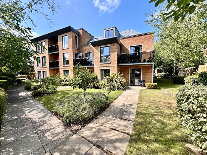 1 Bedroom Retirement Property To Rent In Stratford Road, Shirley, Solihull, B90