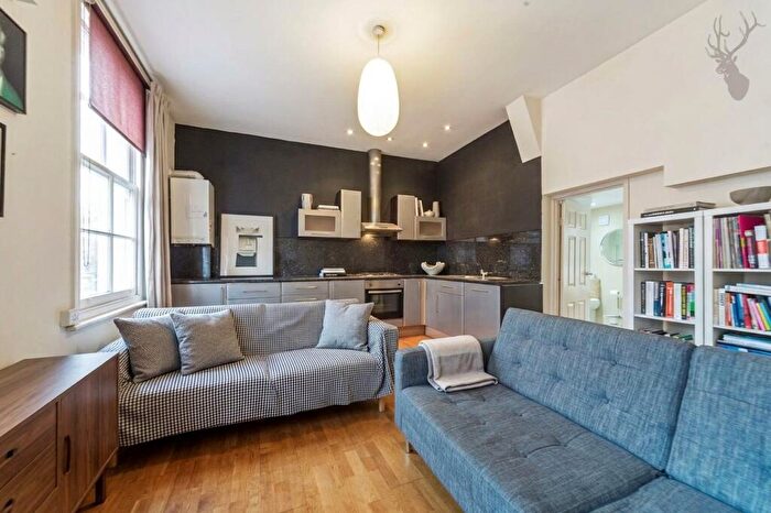1 Bedroom Flat To Rent In Roman Road, London, E3