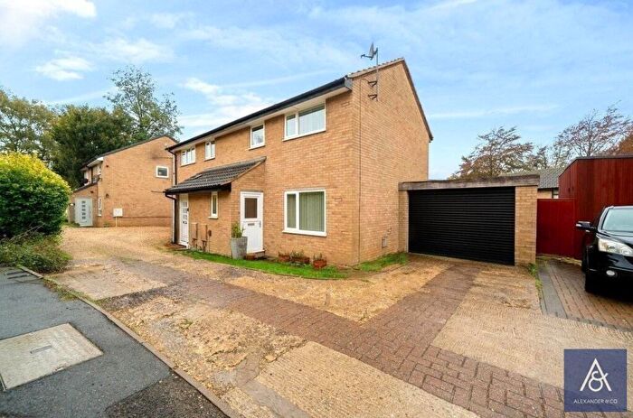 3 Bedroom Semi-Detached House For Sale In Clarkes Way, Brackley, Northamptonshire, NN13