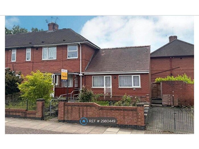 5 Bedroom End Of Terrace House To Rent In Byland Avenue, York, YO31