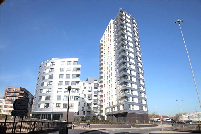 2 Bedroom Apartment To Rent In Hewitt, Alfred Street, Reading, Berkshire, RG1