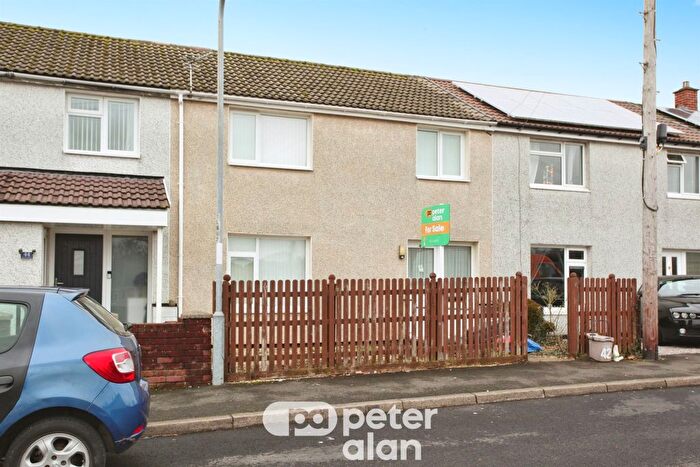 3 Bedroom Terraced House For Sale In Waun Road, Cwmbran, NP44