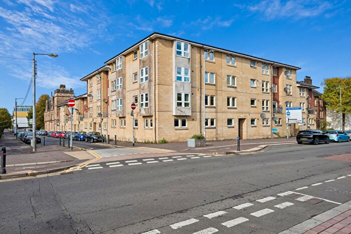 2 Bedroom Flat For Sale In Victoria Road, Flat /, Pollokshields, Glasgow, G42