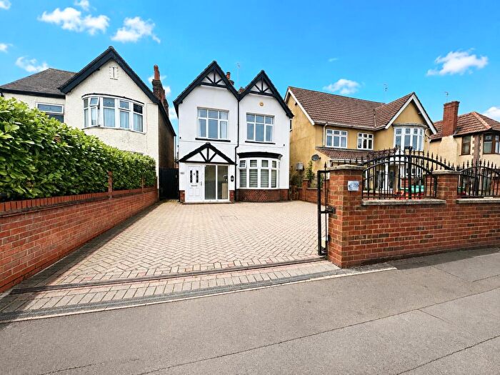 5 Bedroom Detached House For Sale In Park Road, Peterborough, PE1
