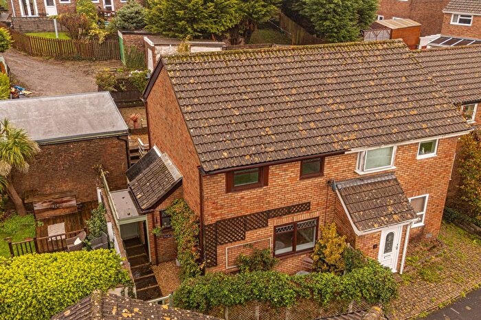 3 Bedroom Semi-Detached House For Sale In The Woodlands, Brackla, CF31