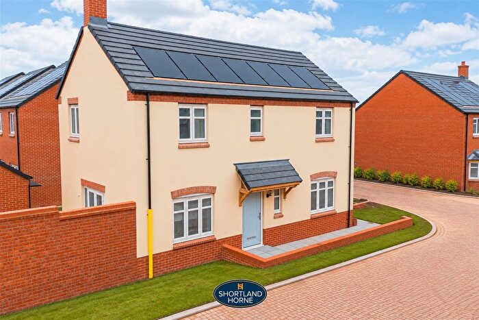 4 Bedroom Detached House For Sale In Waterfield Drive, Cromwell Lane, Coventry, CV4