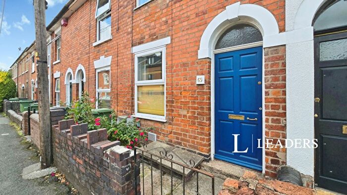 2 Bedroom Terraced House For Sale In Northfield Street, Worcester, WR1